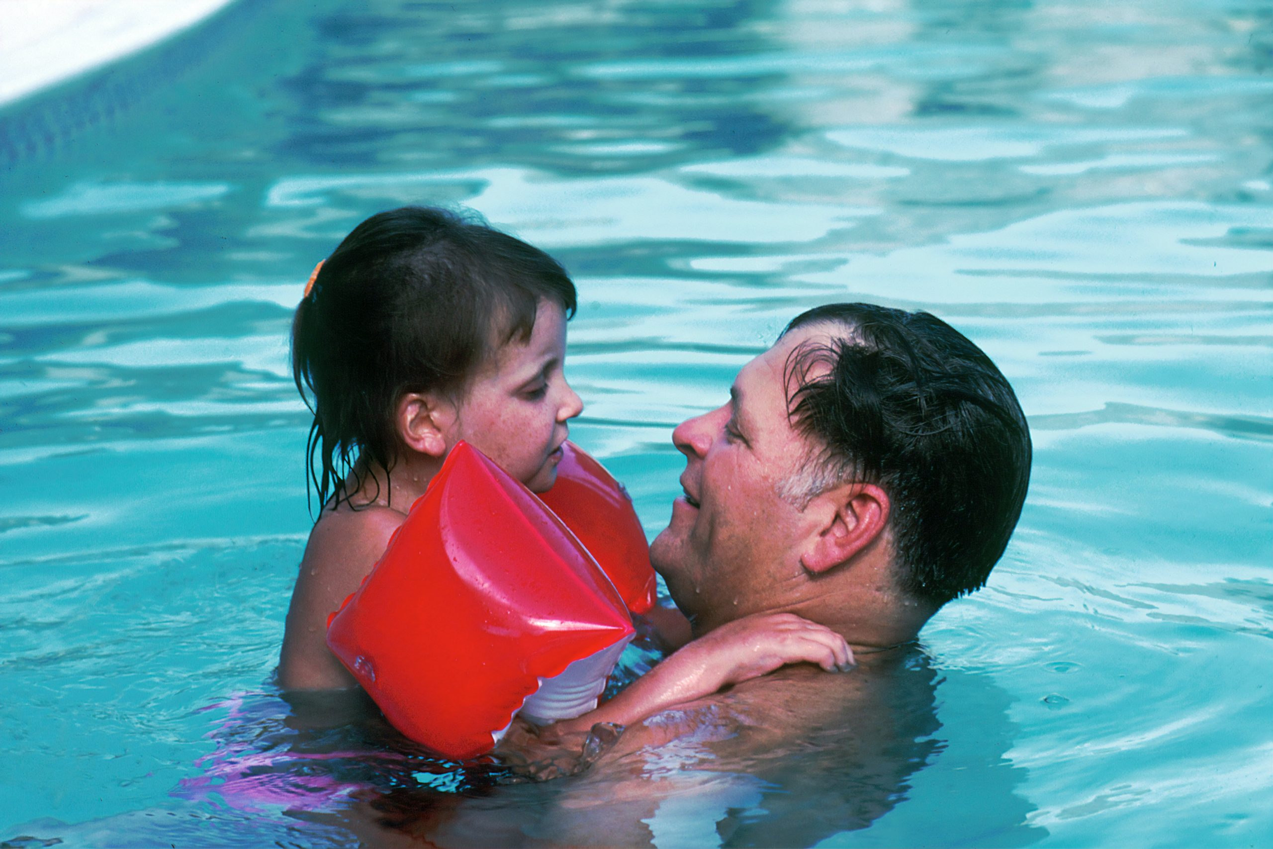 colorbond pool fencing